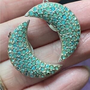 Vintage BELLINI Light Greenish Blue Silver Tone Crescent Clip On Earrings Signed